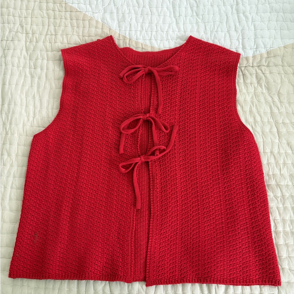 Commense Tie Front Sweater Vest